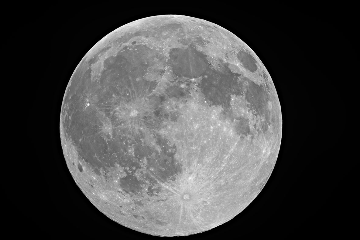 Moon20220416.jpg